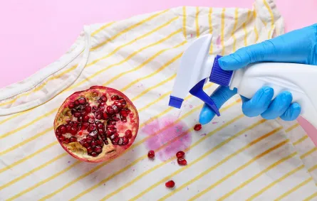 إزالة بقع الرمان من الملابس