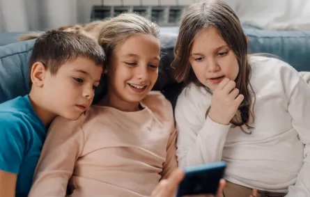 هل غيّرت فيديوهات الثواني طريقة تفكير المراهقين