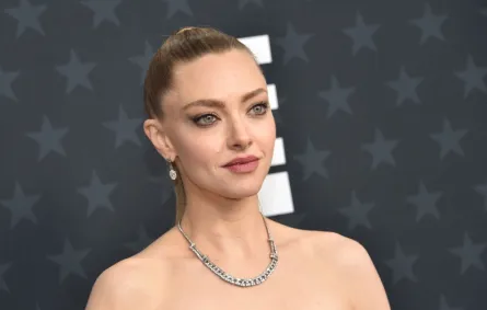 مكياج وتسريحات شعر النجمات في حفل توزيع جوائز اختيار النقاد 2026