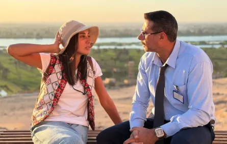 أحمد صلاح السعدني ودينا الشربيني في كواليس لا ترد ولا تستبدل- الصورة من صفحته على إنستغرام