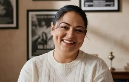 نيفين مندور- الصورة من صفحتها الرسمية على فيسبوك