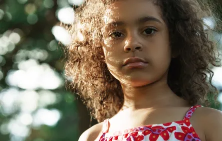 صورة لطفلة غاضبة