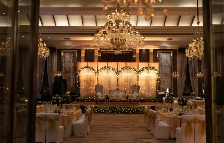 حفل زفاف كلاسيكي الديكور