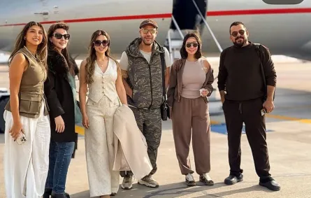 منذر رياحنة برفقة فريق عمل مسلسل الكينج - الصورة من حسابه على إنستغرام