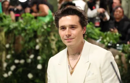 بروكلين بيكهام Brooklyn Peltz Beckham من حفل ميت غالا 2024. مصدر الصورة: Dia Dipasupil/Getty Images/AFP 