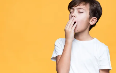 صورة تعبر عن طفل كسول