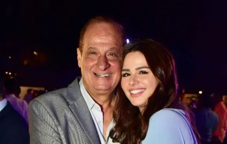 هاني مهنا وابنته هنادي - الصورة من حساب هاني مهنا على الفيس بوك