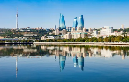 باكو عاصمة أذربيجان 