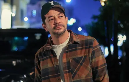 شريف سلامة في كواليس مسلسل  على قد الحب - الصورة من صفحة الشركة المنتجة على انستغرام  