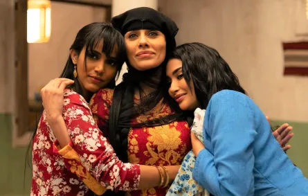 أميرة الشريف وإلهام علي ومها الغزال- الصورة من حساب أميرة على الانستغرام