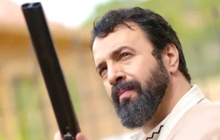 تيم حسن في كواليس مسلسل مولانا- الصورة من حسابه على إنستغرام