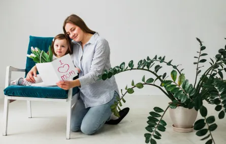 يوم الأم مناسبة للاهتمام بصحة الأمهات-المصدر freepik