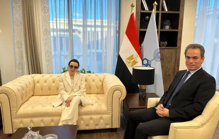 أحدث ظهور لـ نجاة الصغيرة مع الكاتب أحمد المسلماني في نوفمبر الماضي - الصورة من المركز الإعلامي للتلفزيون المصري