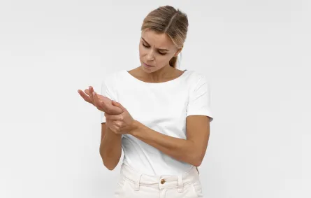 الرعاية الصحية للعظام لازمة في فترة انقطاع الطمث- المصدر freepik