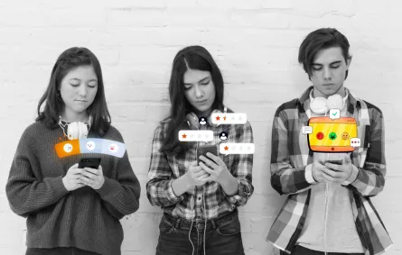 هل أسهمت "السوشيال ميديا " في زيادة جرأة المراهق؟ 