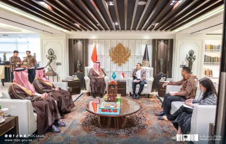 وزير الثقافة الأمير بدر بن عبد الله بن فرحان