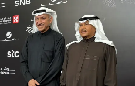 محمد عبده وسالم الهندي - الصورة خاصة بسيدتي من تصوير زكية البلوشي