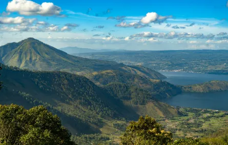 إطلالة على سومطرة