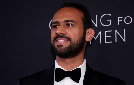 فيصل بالطيور من فعالية كيرنغ في نيويورك 2025 - مصدر الصورة: Leonardo MUNOZ / AFP