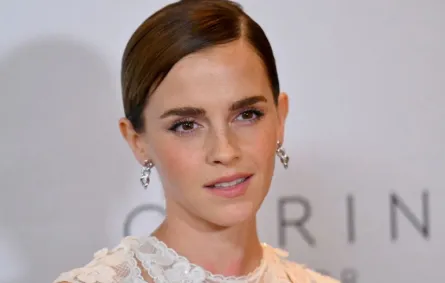 إيما واتسون في نيويورك (Emma Watson in New York). مصدر الصورة: ANGELA WEISS / AFP