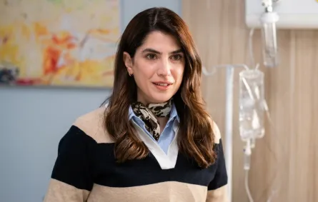 ورد تدعم نجم قبل جراحة خطيرة - الصورة سكرين شوت من الحلقة 61