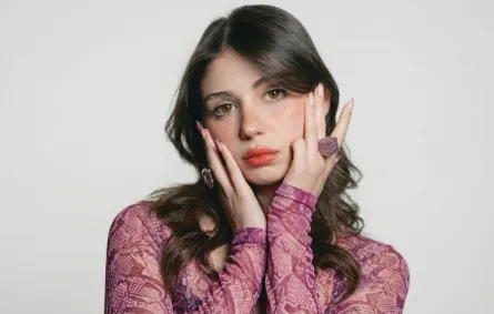 الممثلة التركية زينب أتيلغان - الصورة من حسابها على انستغرام