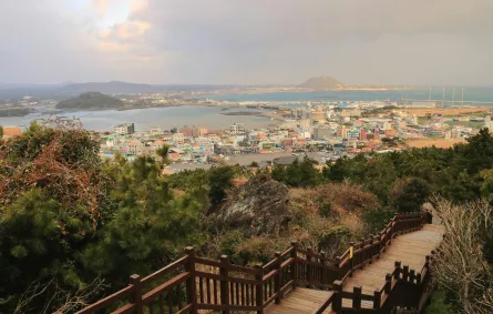 إطلالة على جزيرة جيجو 