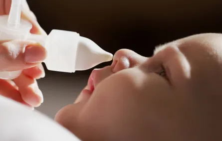 صورة قطرة الرضيع.