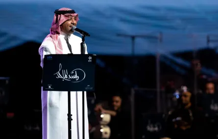 راشد الماجد خلال الحفل- الصورة من حساب روتانا على إنستغرام