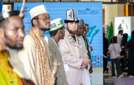 مهرجان تراث الشعوب يستقطب مشاركين من 90 دولة (مصدر الصورة: حساب جامعة القصيم على منصة إكس)