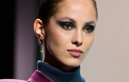 حيل احترافية بالمكياج لشد الوجه 