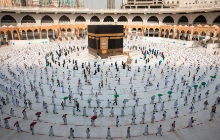 حجاج خلال الحج والطواف