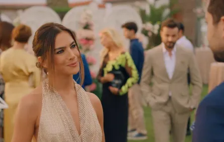 ريم خوري في مسلسل حب ع ورق- الصورة من شاشة عرض المسلسل