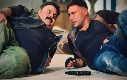 محمد إمام وشيكو من فيلم صقر وكناريا