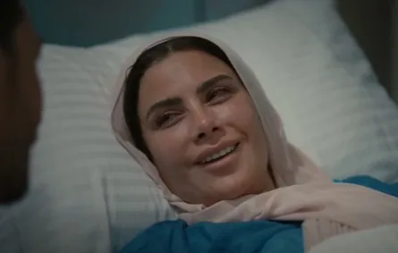 صبا مبارك في ورد على فل وياسمين. الصورة سكرين شوت من شاشة عرض المسلسل