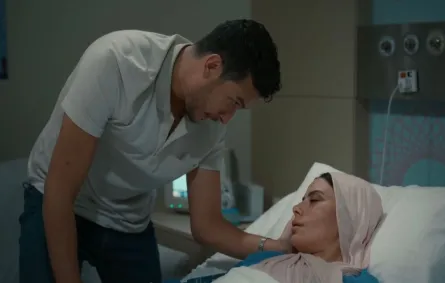 صبا مبارك وأحمد عبد الوهاب - سكرين شوت من شاشة عرض المسلسل