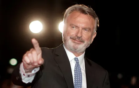 سام نيل Sam Neill في مهرجان تورونتو السينمائي 2019. مصدر الصورة: GEOFF ROBINS / AFP