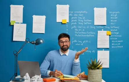 يمكنك العمل عن بُعد إذا كنت تمتلك مهارات رقمية مطلوبة - المصدر freepik