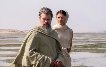 مات ديمون وزندايا من فيلم The Odyssey - مصدر الصورة: شركة NBCUniversal