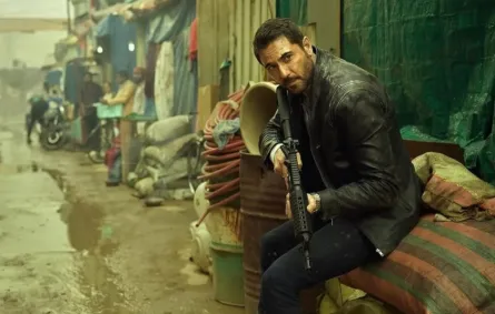 أحمد عز من كواليس فيلم 7Dogs- الصورة من صفحة الفيلم على فيس بوك