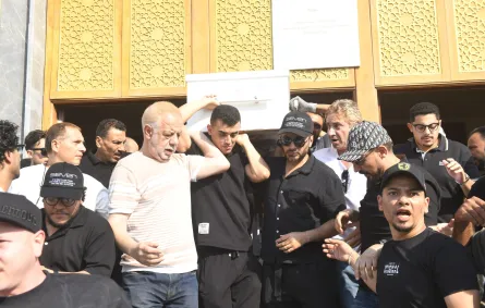 جنازة والد تامر حسني - الصورة من المكتب الصحفي