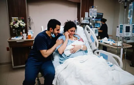 صورة أم بعد الولادة