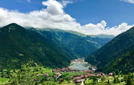 أوزنجول جوهرة طبيعية في البحر الأسود