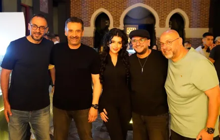 فريق عمل فيلم مطلوب عائلياً- الصورة من حساب الفنانة سارة بركة على إنستغرام