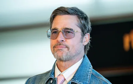براد بيت (Brad Pitt) في جلسة تصوير فيلم "Heart Of The Beast" خلال الدورة الـ 74 لمهرجان سان سيباستيان السينمائي عام 2026. مصدر الصورة: Juan Naharro Gimenez / WireImage