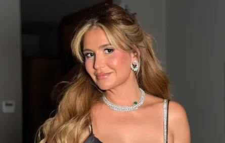 هنا شيحة بعقد ماسي مع الزمرد الأخضر- الصورة من حسابها على إنستغرام 