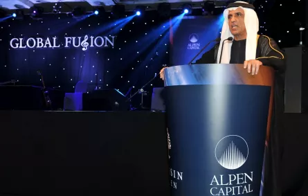 الشيخ سعود بن صقر القاسمي يحضر حفل غلوبال فيوجن في دبي