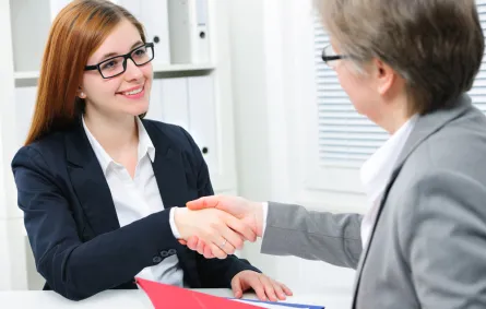 كيف تتميزي في مقابلة العمل؟