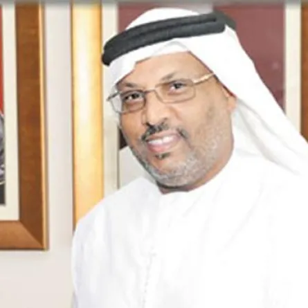 سفير الإمارات في مصر يتبرع بـ 100 ألف جنيه لبناء مسجد وكنيسة