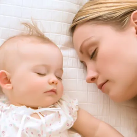 توقفي عن "تدليل" ابنك أثناء المرض